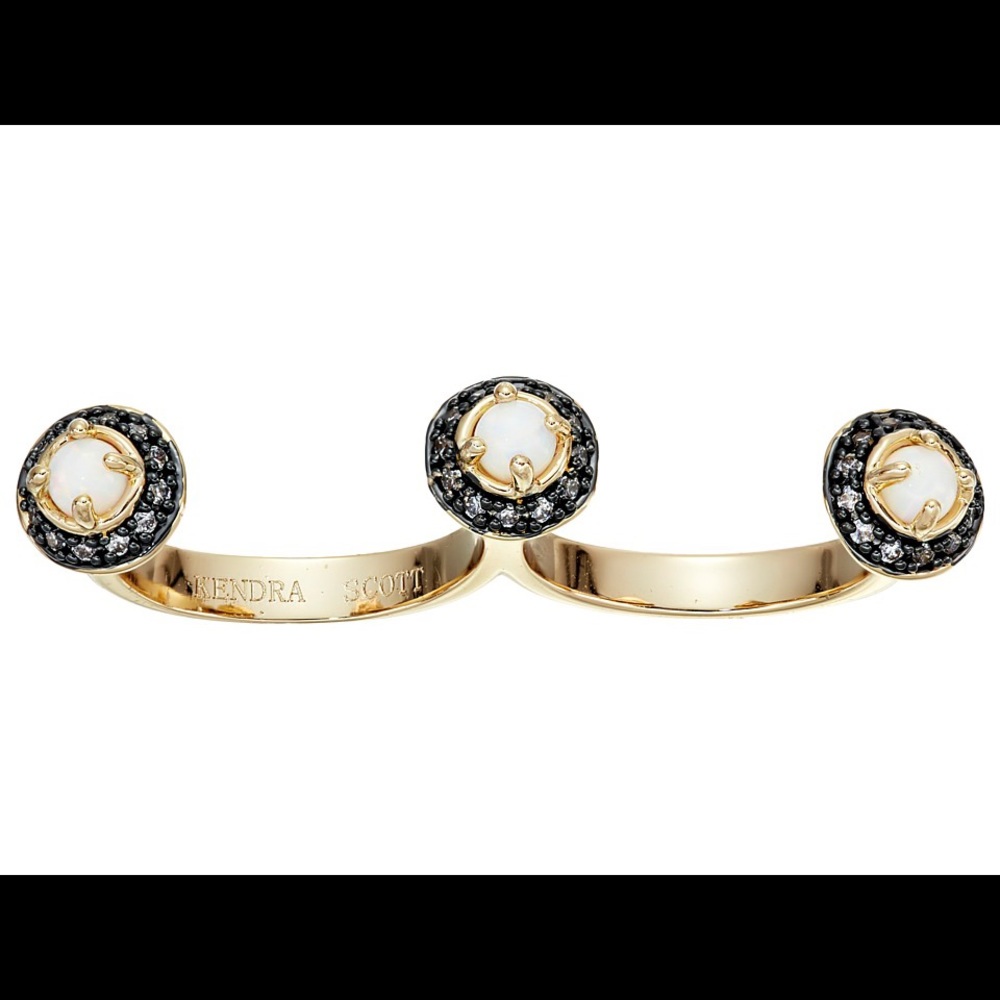 Kendra Scott Gold Odette ring. Great condition!